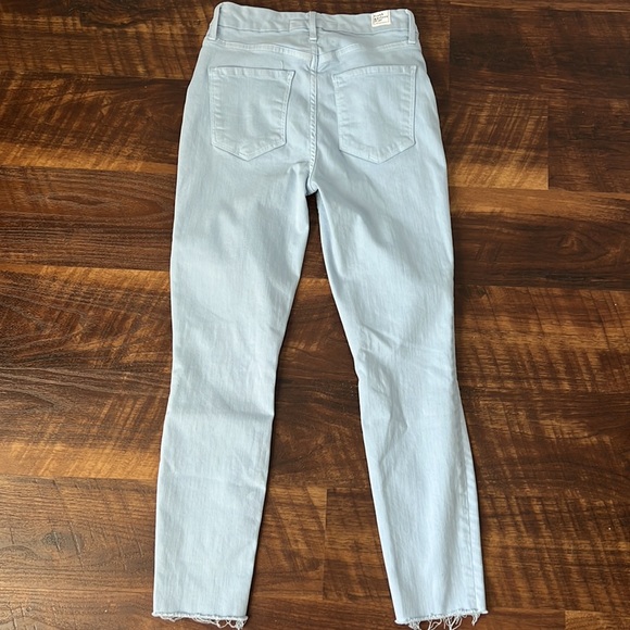 65-$150 EUC Frank & Eileen SLIGO Light Blue Italian Performance Denim 4 27 Jeans - Picture 5 of 6